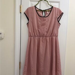 Xhileration knee-length Pink Short-Sleeve Fit-and-Flare Dress with Black Trim